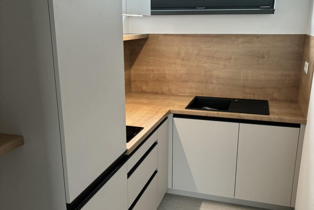 grey kitchen