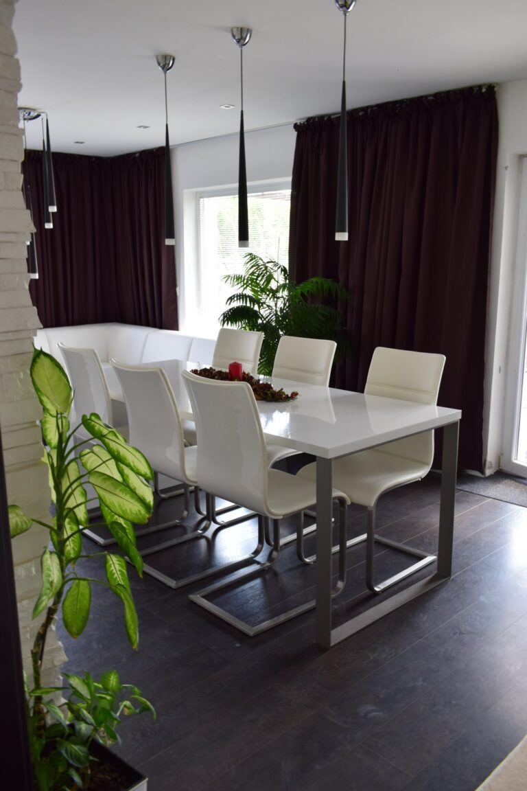 dinning table