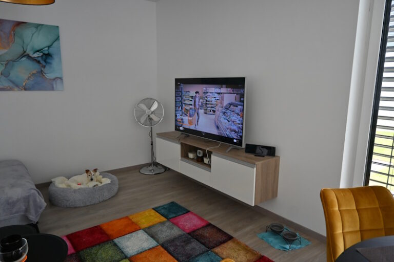 TV cabinet